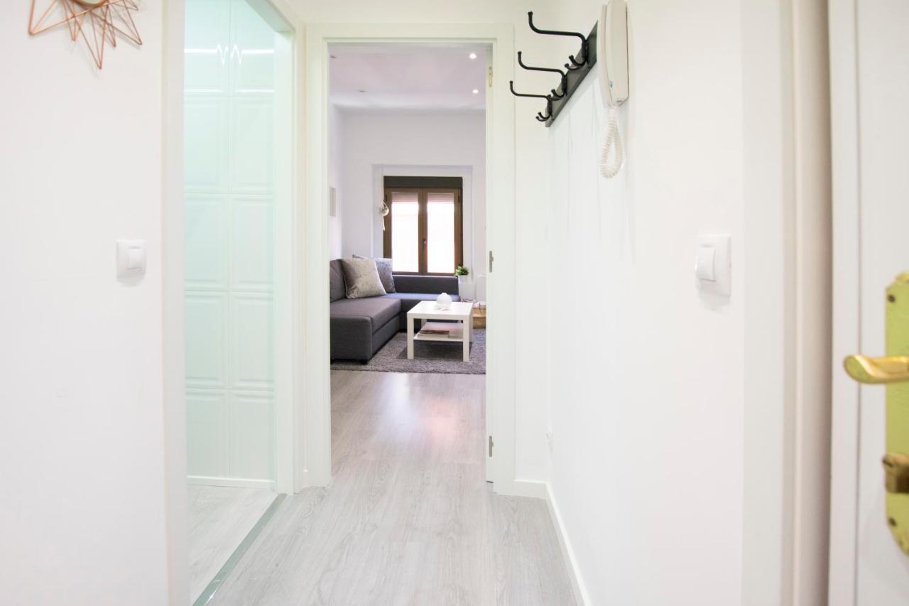 1 Bedroom 1 Bathroom- Mintystay - Plaza De San Idelfonso Madrid Exterior photo